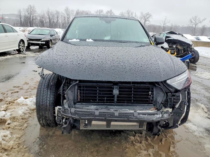 Фото 5 - AUDI Q5