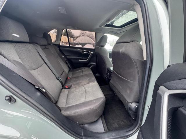 Фото 6 - TOYOTA RAV4