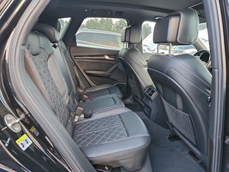 Фото 11 - AUDI SQ5