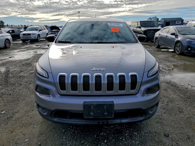 Фото 5 - JEEP GRAND CHER