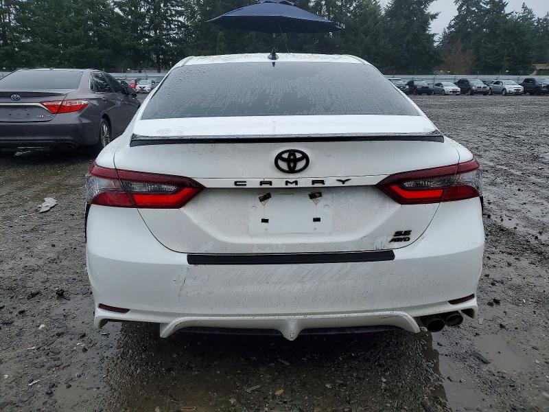 Фото 6 - TOYOTA CAMRY