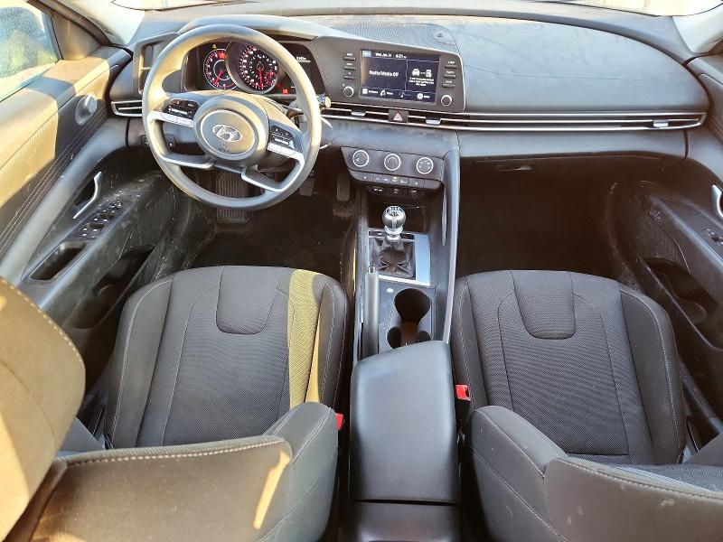 Фото 8 - HYUNDAI ELANTRA