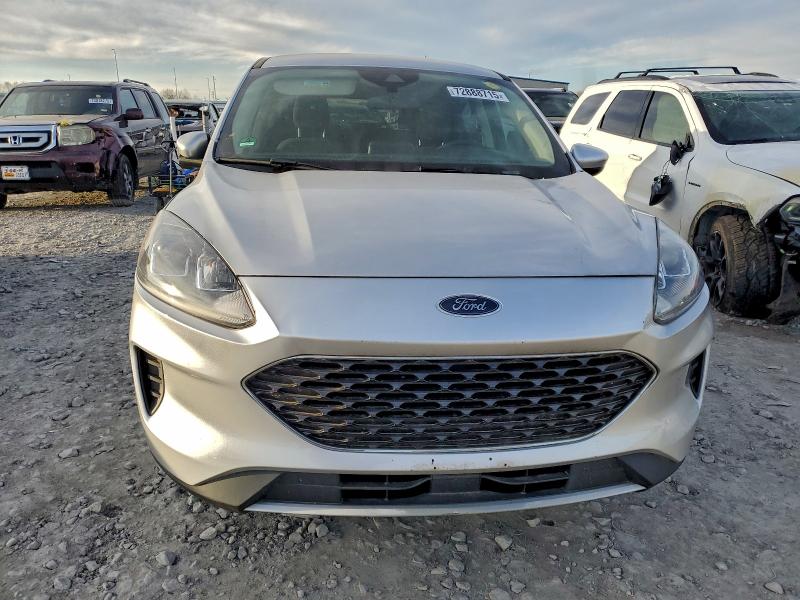 Фото 5 - FORD ESCAPE