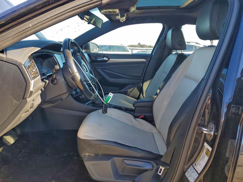 Фото 7 - VOLKSWAGEN JETTA