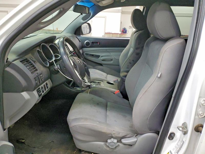 Фото 7 - TOYOTA TACOMA