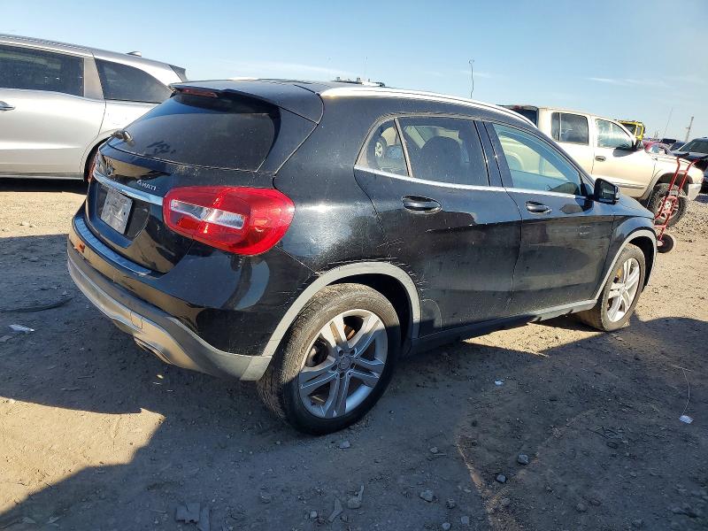 Фото 3 - MERCEDES-BENZ GLA-CLASS