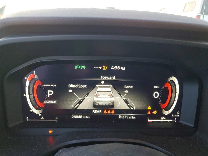 Фото 9 - NISSAN ROGUE