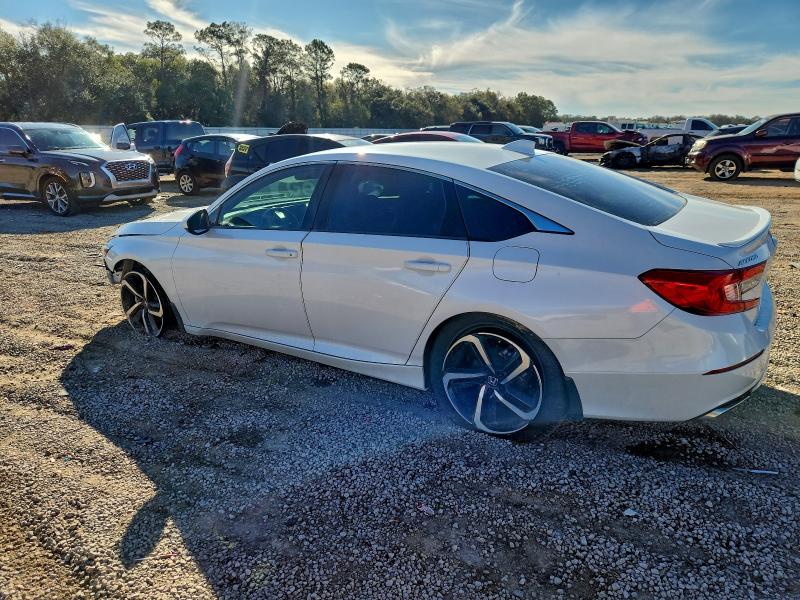 Фото 2 - HONDA ACCORD