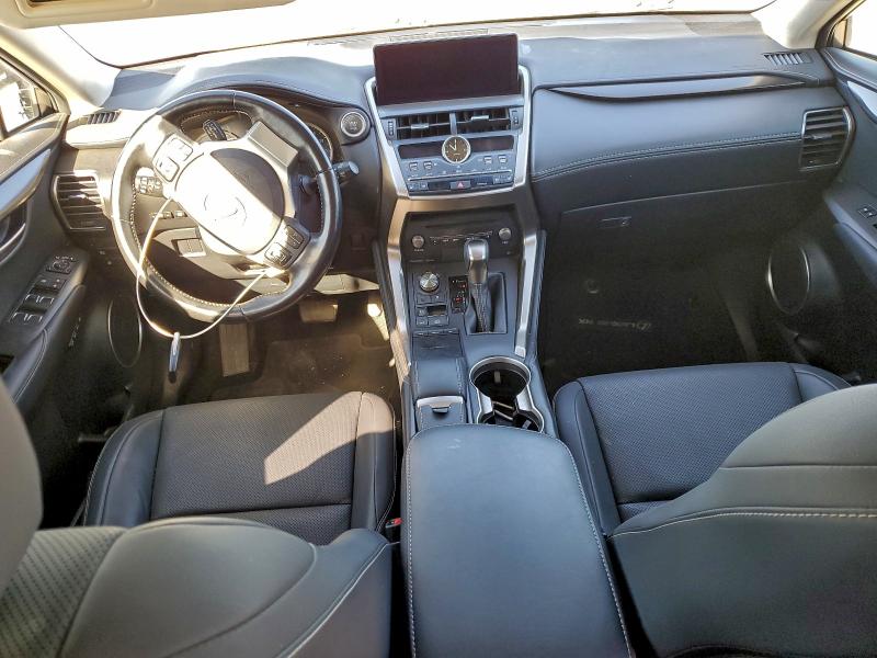 Фото 8 - LEXUS NX