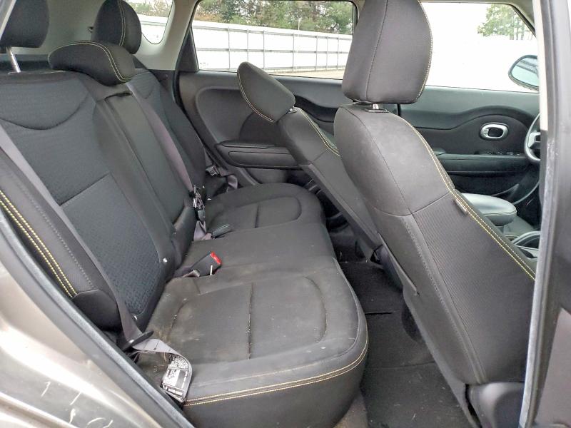 Фото 11 - KIA SOUL