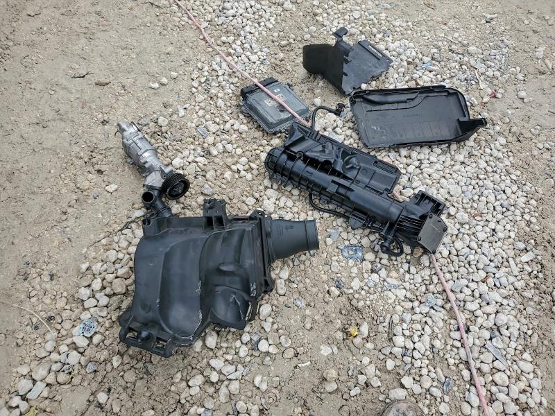 Фото 12 - MERCEDES-BENZ GLA-CLASS