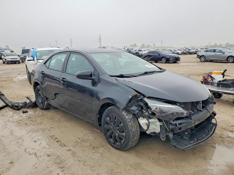 Фото 4 - TOYOTA COROLLA