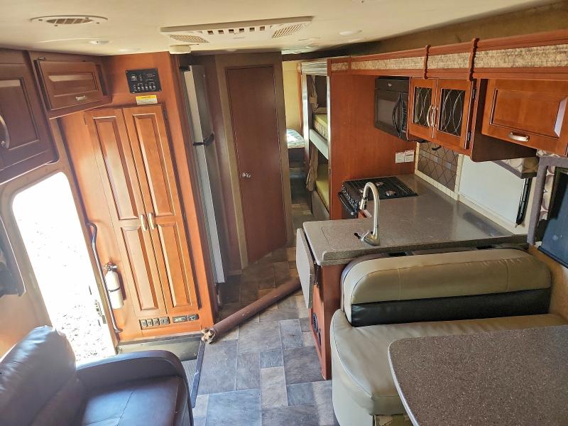 Фото 6 - FORD F550