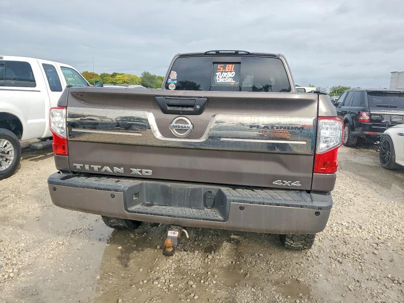 Фото 6 - NISSAN TITAN