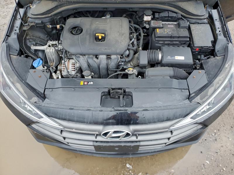 Фото 11 - HYUNDAI ELANTRA