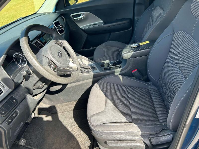 Фото 13 - KIA NIRO