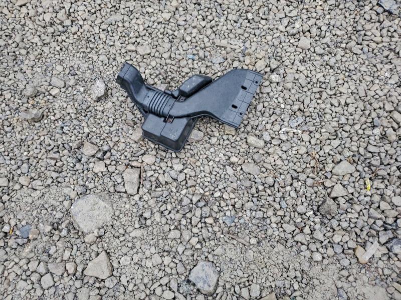 Фото 13 - MITSUBISHI OUTLANDER