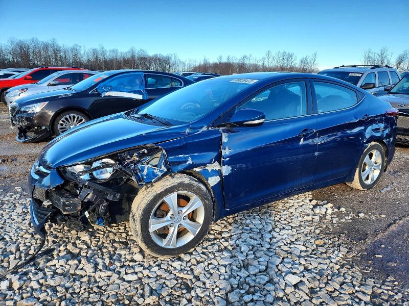 Фото 1 - HYUNDAI ELANTRA