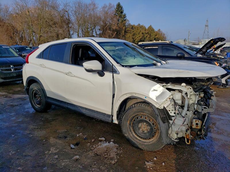 Фото 4 - MITSUBISHI ECLIPSE