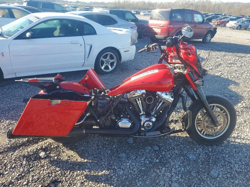 HARLEY-DAVIDSON FL 2013