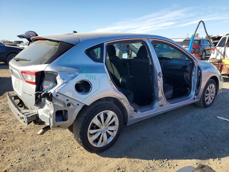 Фото 3 - SUBARU IMPREZA