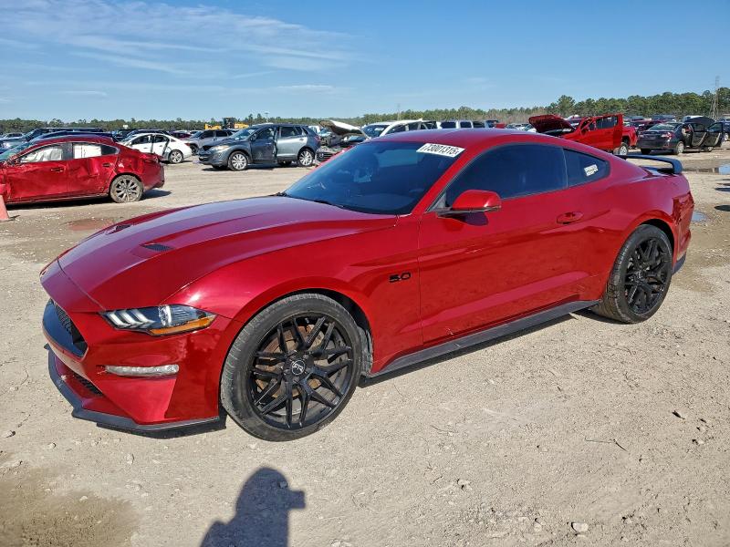 Фото 1 - FORD MUSTANG