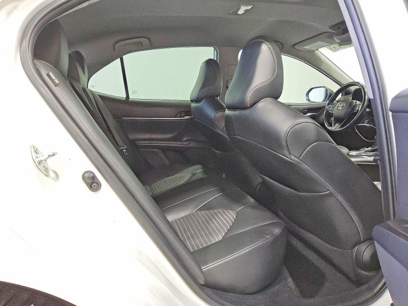 Фото 10 - TOYOTA CAMRY