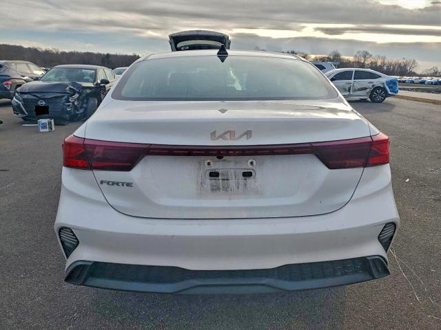 Фото 6 - KIA FORTE