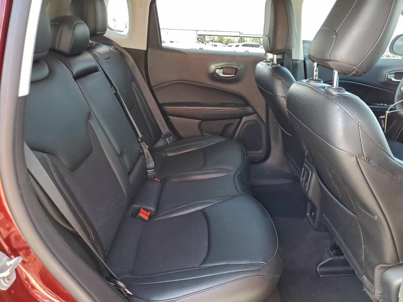 Фото 11 - JEEP COMPASS