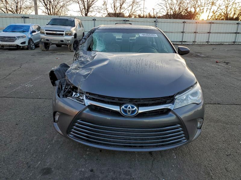 Фото 5 - TOYOTA CAMRY