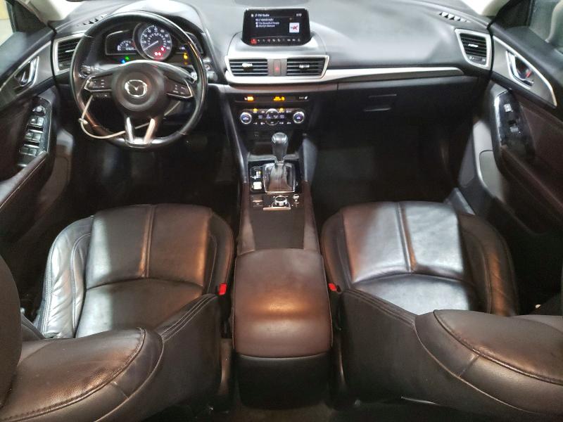 Фото 8 - MAZDA 3