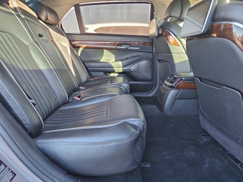 GENESIS G90 2018 VIN KMHG54JHXJU039275