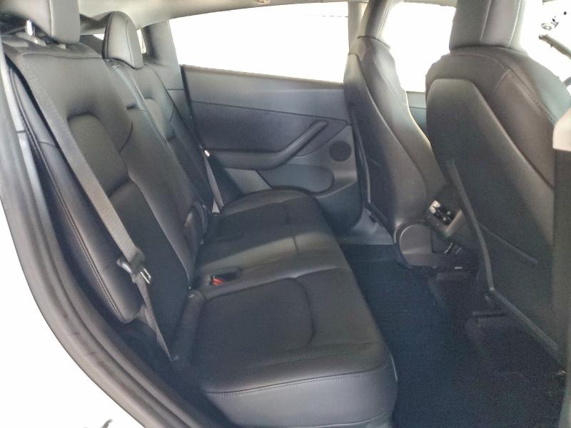 Фото 10 - TESLA MODEL Y