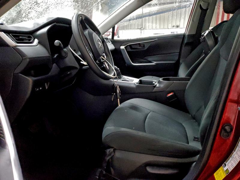 Фото 7 - TOYOTA RAV4