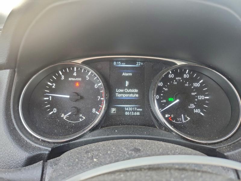 Фото 9 - NISSAN ROGUE