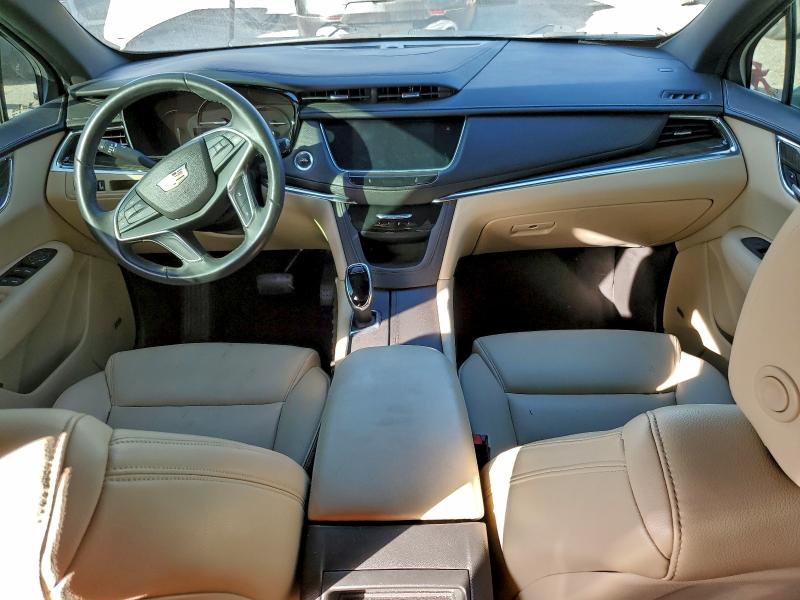 Фото 8 - CADILLAC XT5