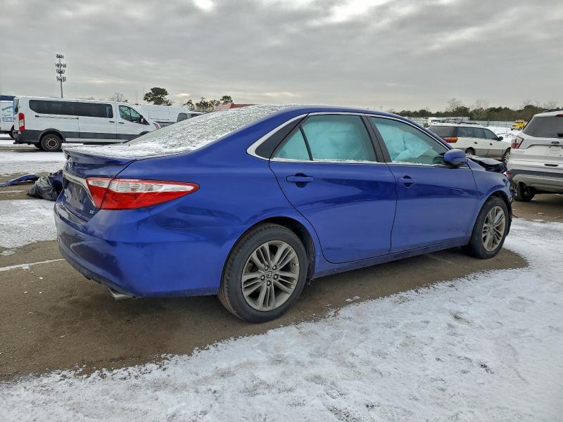 Фото 3 - TOYOTA CAMRY