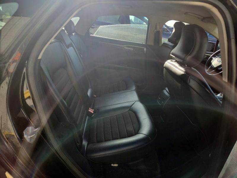 Фото 10 - FORD FUSION