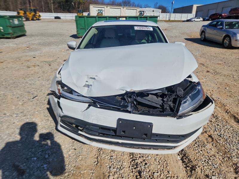 Фото 5 - VOLKSWAGEN JETTA