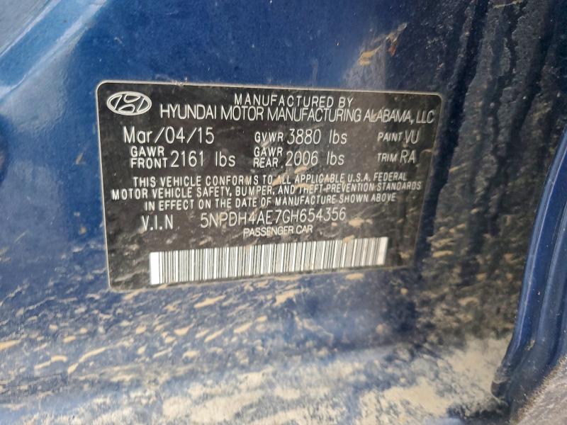 Фото 12 - HYUNDAI ELANTRA