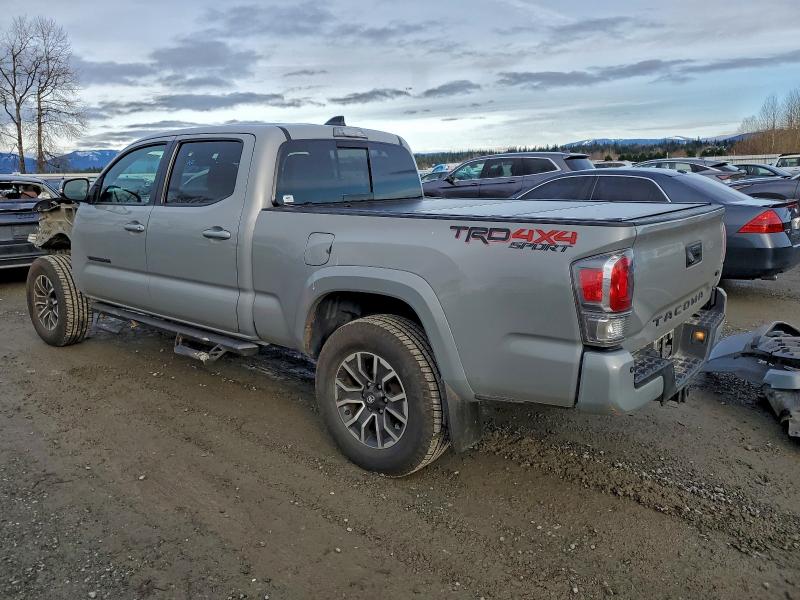 Фото 2 - TOYOTA TACOMA