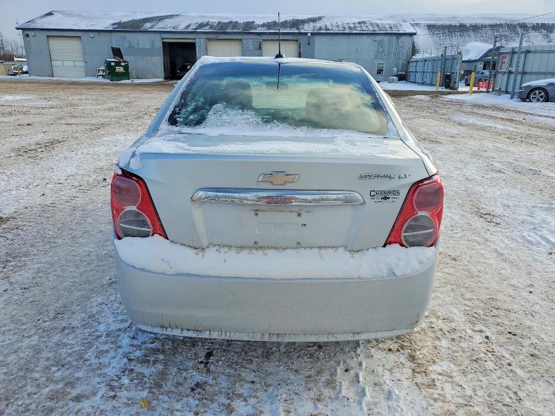 Фото 6 - CHEVROLET SONIC