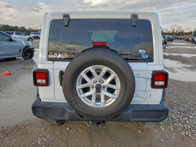 Фото 6 - JEEP WRANGLER