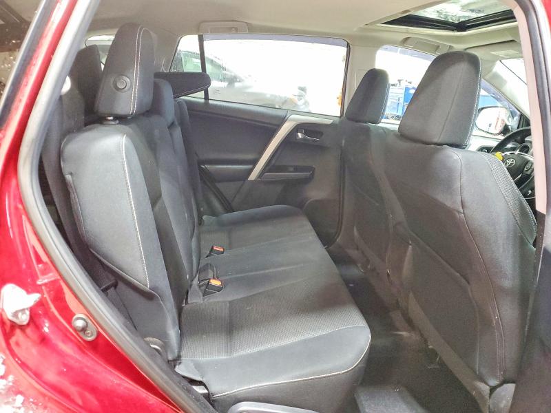 Фото 11 - TOYOTA RAV4