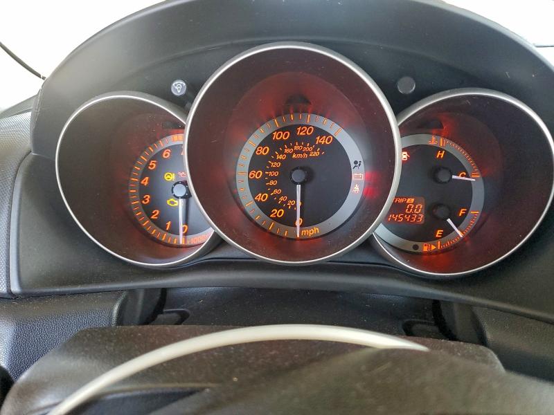 Фото 9 - MAZDA 3