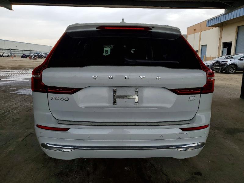 VOLVO XC60 T8 RE 2022 VIN YV4BR0DL2N1951219