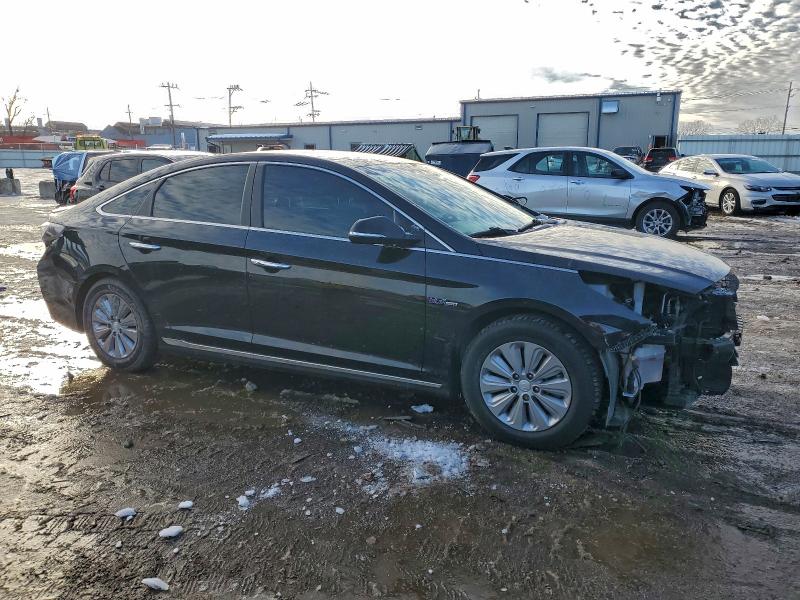 Фото 4 - HYUNDAI SONATA