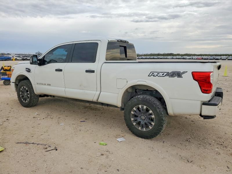 Фото 2 - NISSAN TITAN