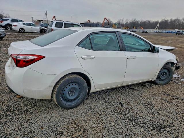 Фото 3 - TOYOTA COROLLA