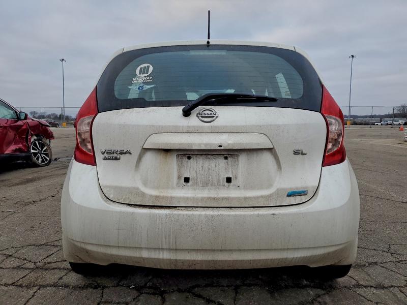 Фото 6 - NISSAN VERSA